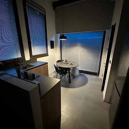 아파트 Con Parcheggio Comodo *